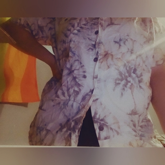 Floral button down shirt (over shirt) - Picture 1 of 1